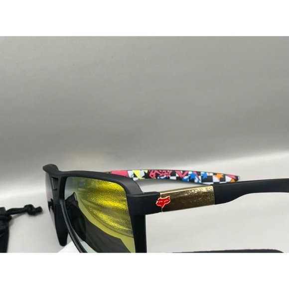 New Fox Brand  Sunglasses - Picture 2 of 5